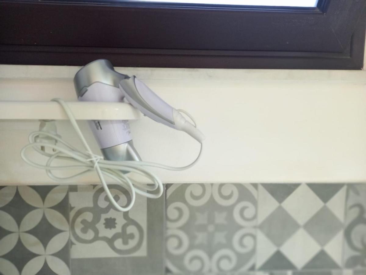 Room In Historical City Centre With Private Bathroom Catânia Exterior foto